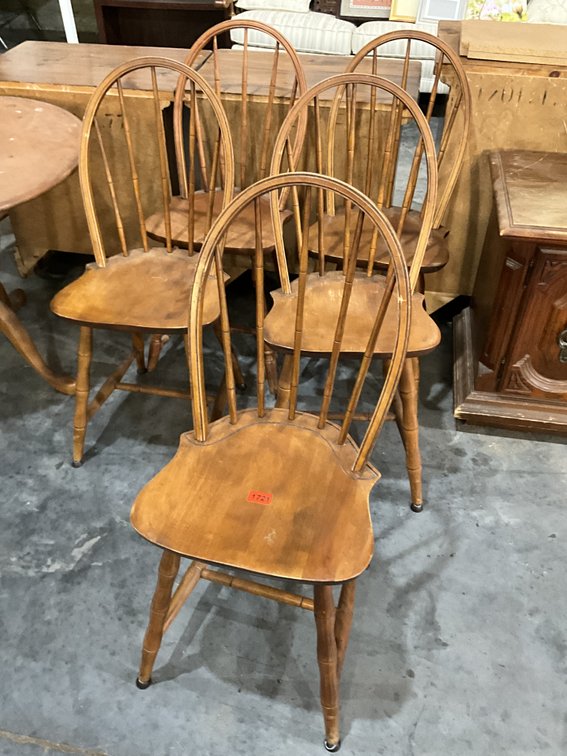 5 Nichols & Stone Maple Dinette Chairs 