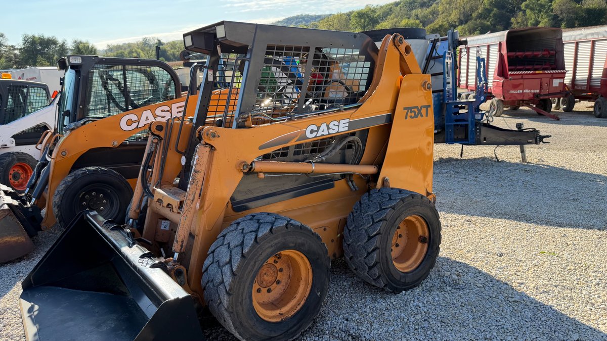 Case 75XT