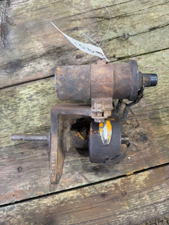 Original Minneapolis Moline UTU Engine Distributor with Coil - Location: Joel's Tractors and Auction, LLC - Strawberry Point, IA
