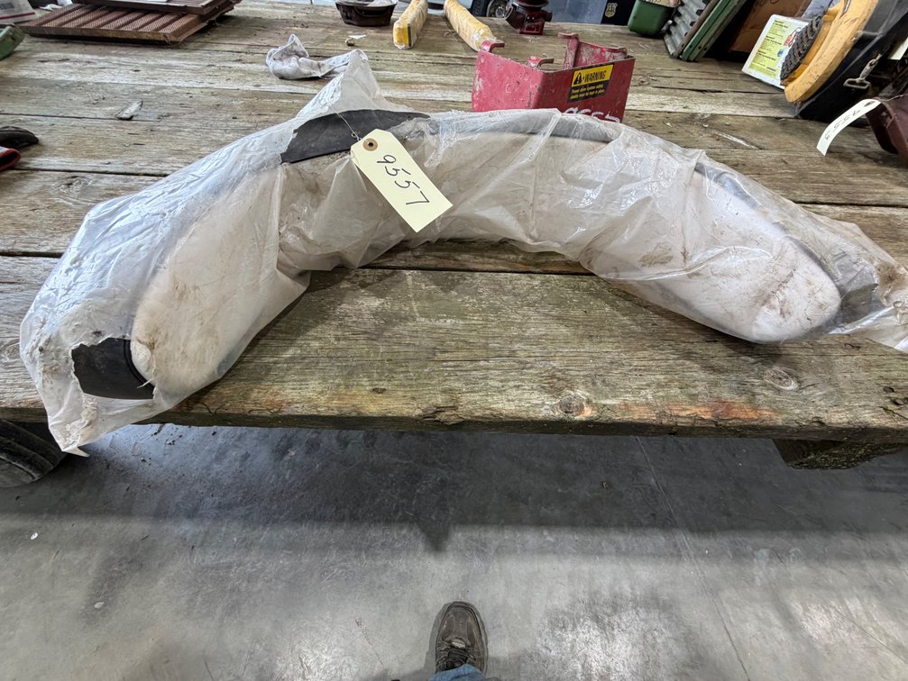 International PTO Shield and Seat Back - Location: Joel's Tractors and Auction, LLC - Strawberry Point, IA