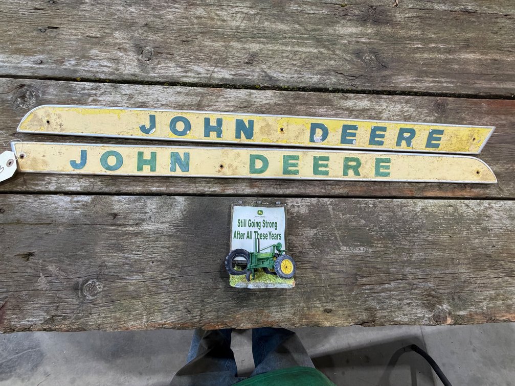 2 John Deere Side Emblems and John Deere Knick-Knack - Location: Joel's Tractors and Auction, LLC - Strawberry Point, IA
