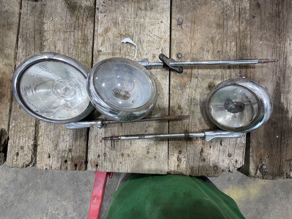 3 Vintage Police Unity Spotlights - Location: Joel's Tractors & Auction - Strawberry Pt, IA.