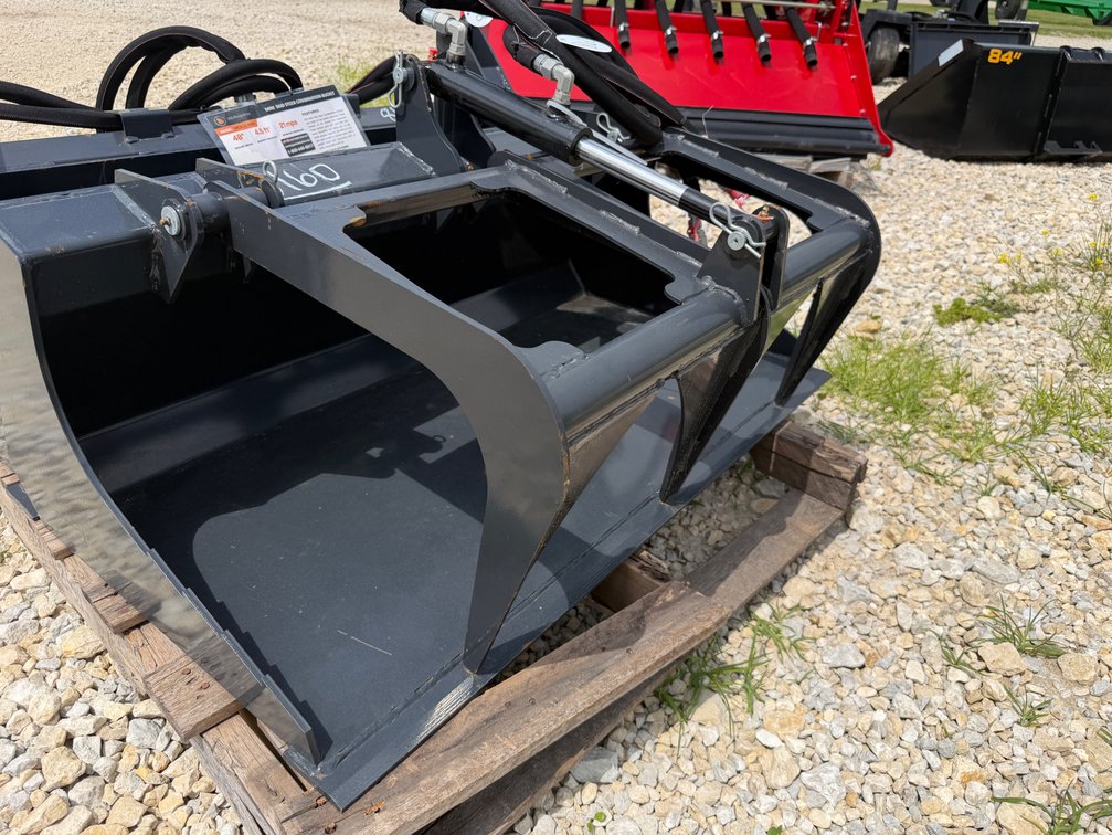 Mini Skid Loader Grapple