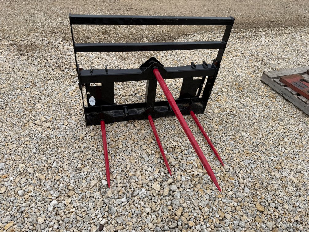 Skid loader Bale Spear