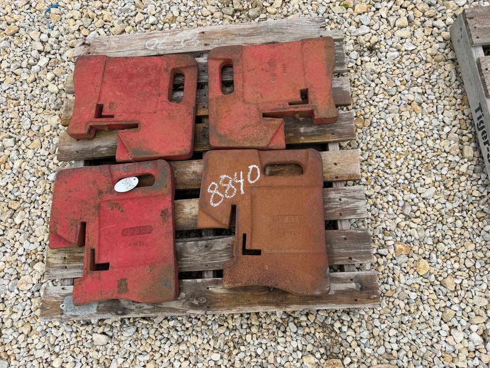 International Harvester BW526 suitcase weights