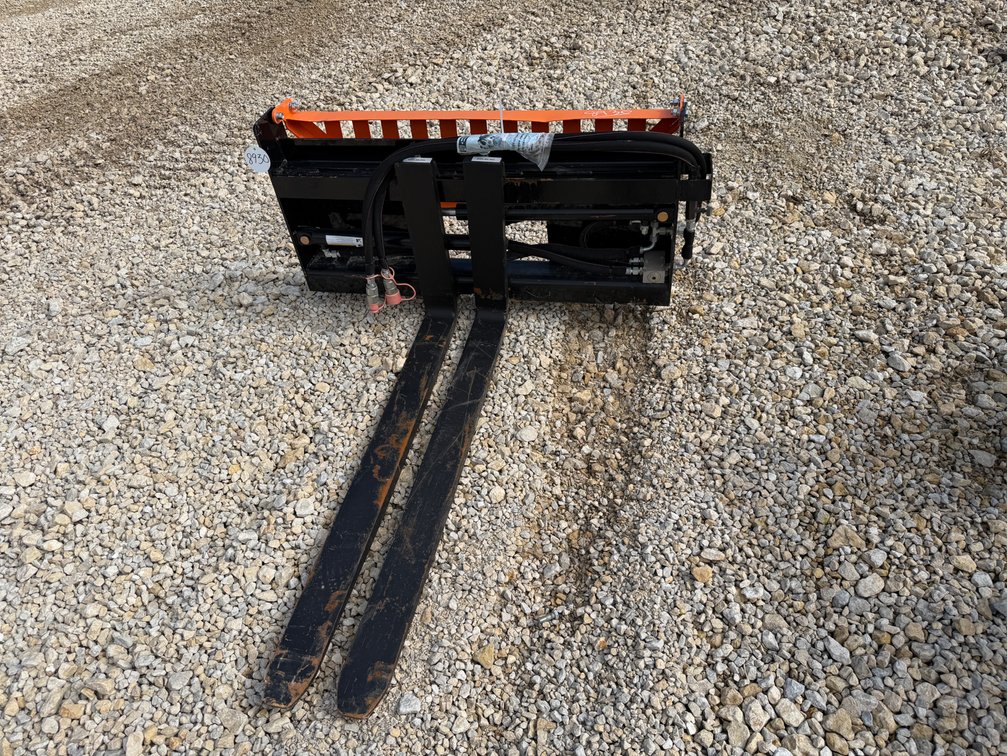 Wolverine skid steer hydraulic fork