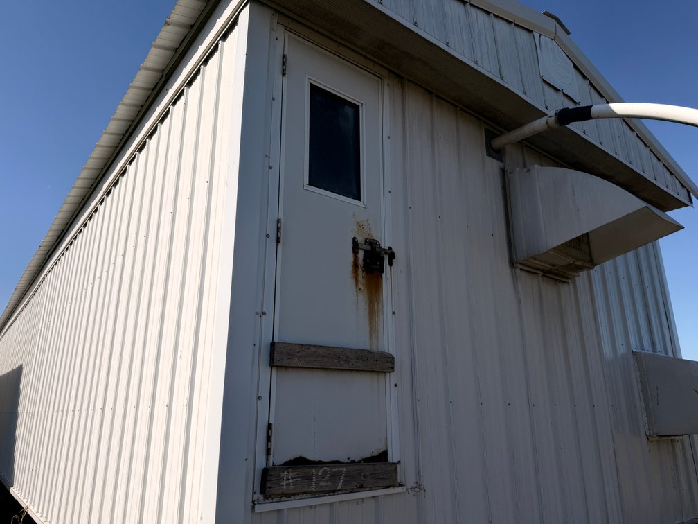 Portable Nursery Building w/ Bulk Bin- Building Lot - Item Location: Nursery Building #127 – 7826 E Ave, Arlington, Iowa 50606
