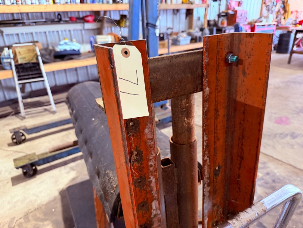 Boar Semen Collector - Item Location: Machine Shed – 7826 E Ave, Arlington, Iowa 50606