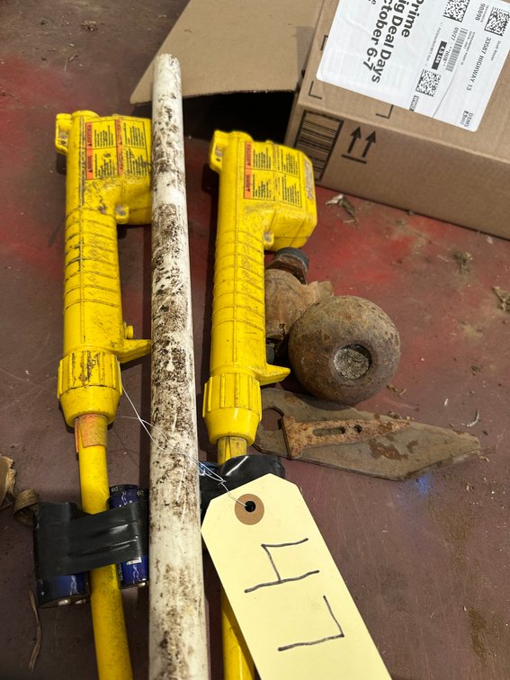 Hog Prods X2 & Miscellaneous - Item Location: Machine Shed – 7826 E Ave, Arlington, Iowa 50606