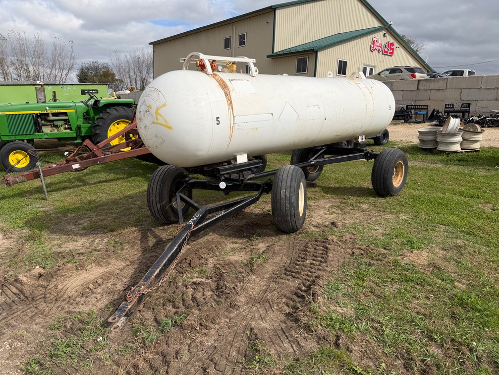 Anhydrous Tank