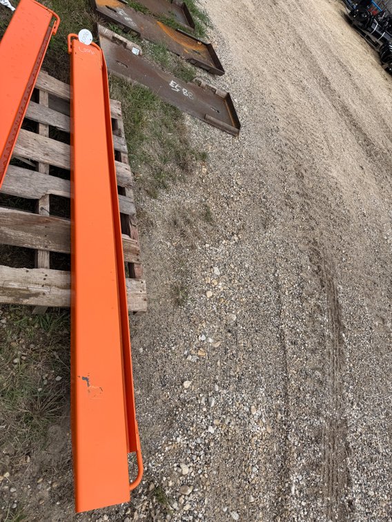 One set of Wolverine fork extensions