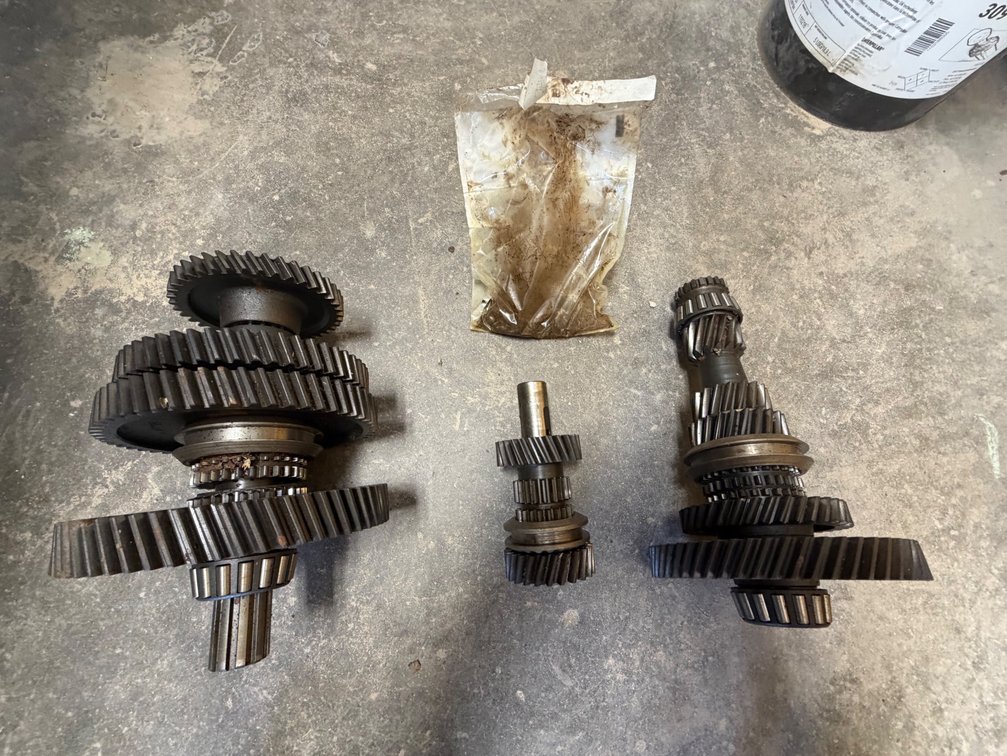 Ferguson TO20 Transmission Gear Assembly - Item Location: Joel's Tractors and Auction, LLC-33587 Hwy. 13 -Strawberry Point - IA - 52076