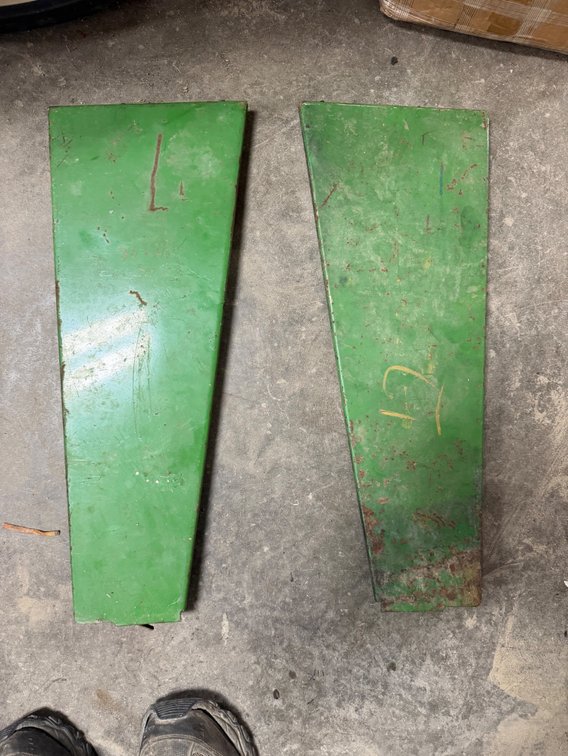 Set of John Deere 30-40 Series Hood Side Panels - Item Location: Joel's Tractors and Auction, LLC-33587 Hwy. 13 -Strawberry Point - IA - 52076