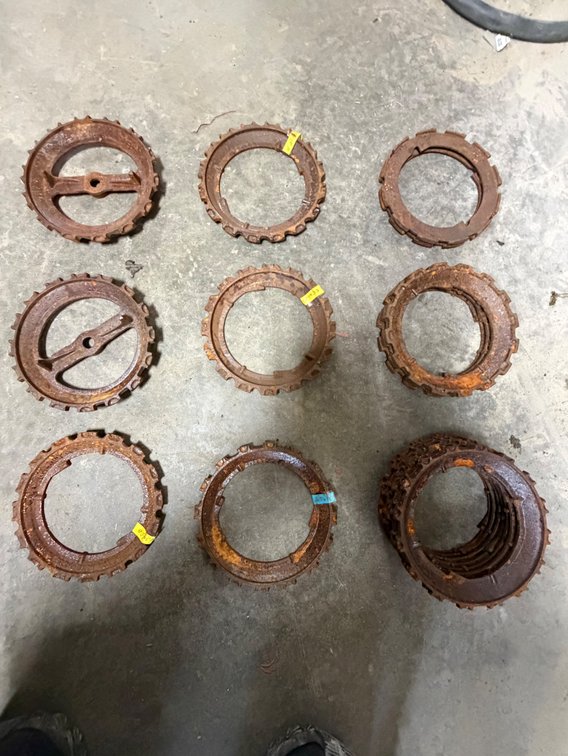 18 Cast-Iron Seed Planter Plates - Item Location: Joel's Tractors and Auction, LLC-33587 Hwy. 13 -Strawberry Point - IA - 52076