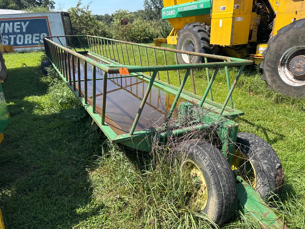 Stoltzfus 24ft Hay Wagon