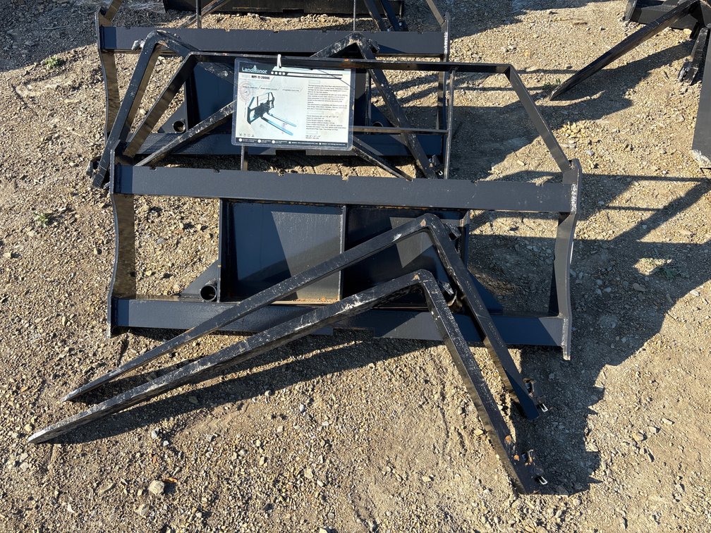 Mini quick attach forks