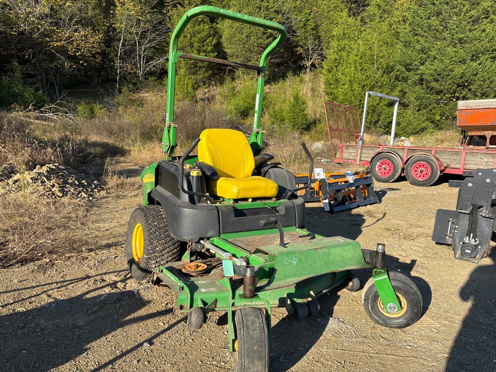 John Deere zero turn mower
