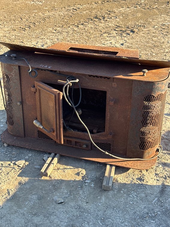Heavy duty wood stove