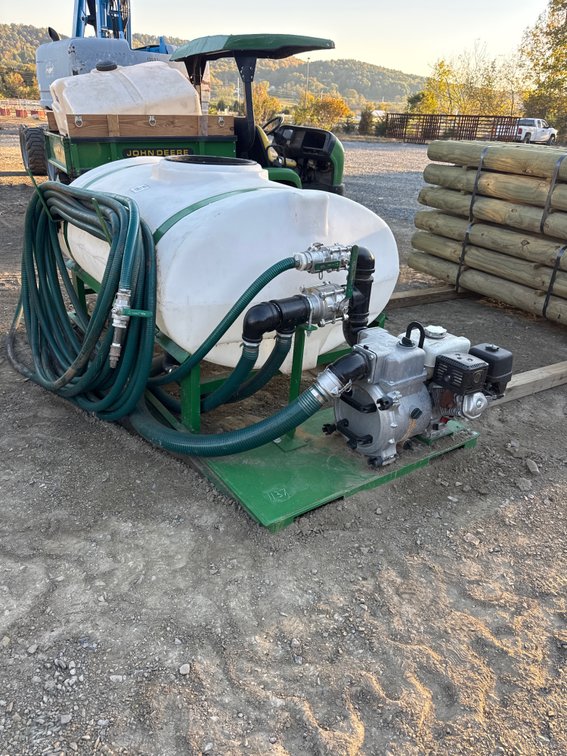Hydro cedar – 300 gallon tank, hose, Honda engine very nice