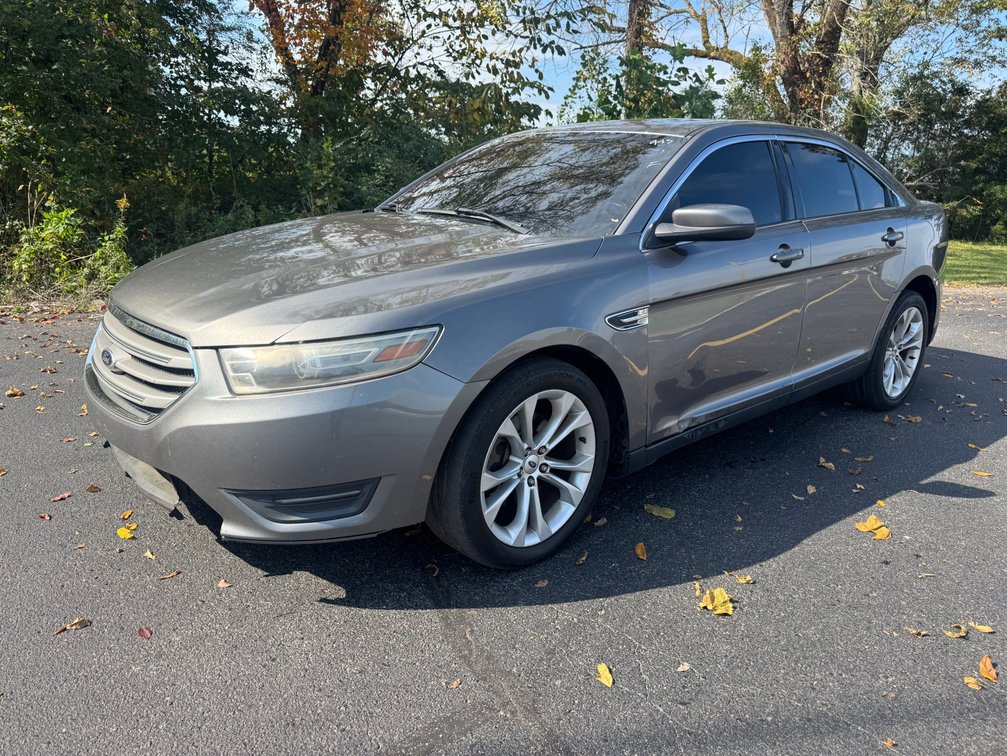 2013 Ford Taurus Passenger Car