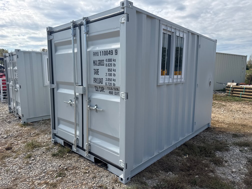 New 11ft office container