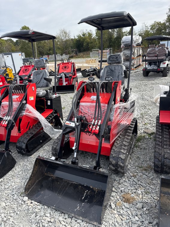 SD Launch SSL580 sit on mini skid steer