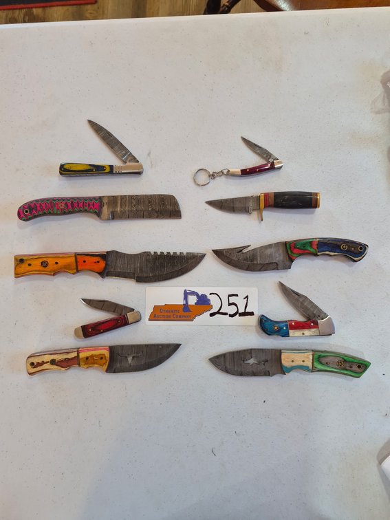 10 knives