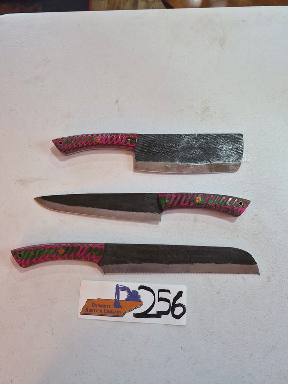 3 kitchen knives