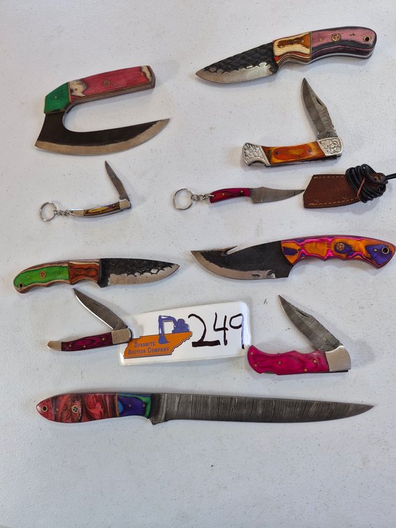 10 knives