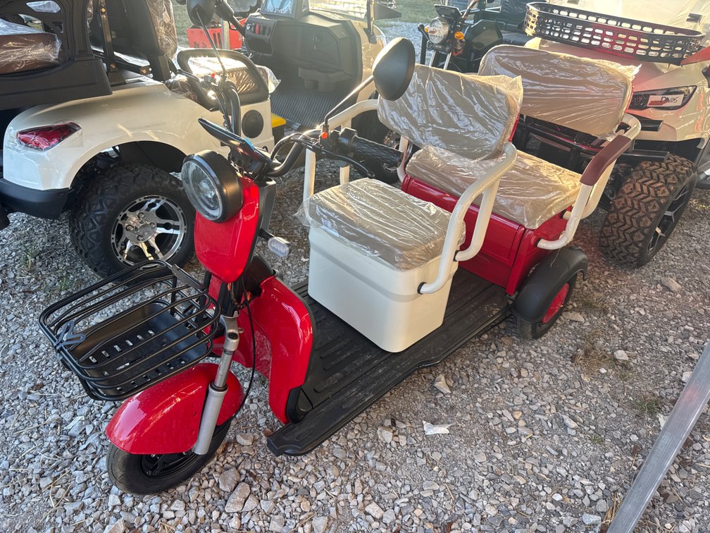 MGC40 mini golf cart 3 wheeled 2 seater