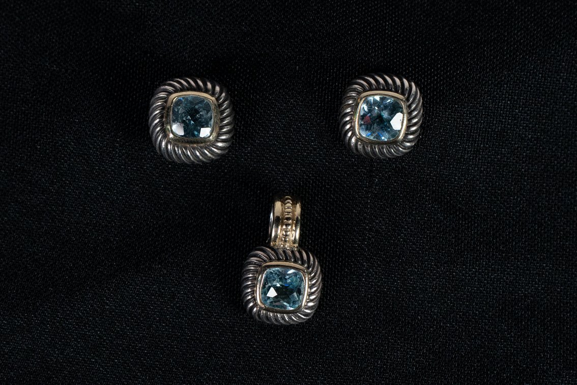 David Yurman earrings and a pendant set from the Albion collection.