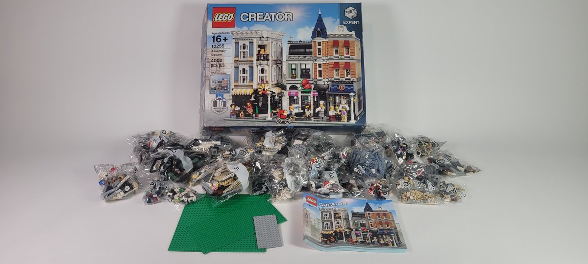 LEGO Creator Expert Assembly Square