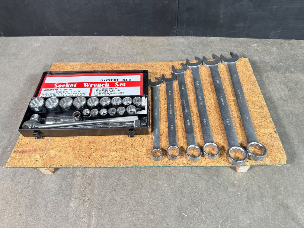 Lot of Northern wrenches and socket set