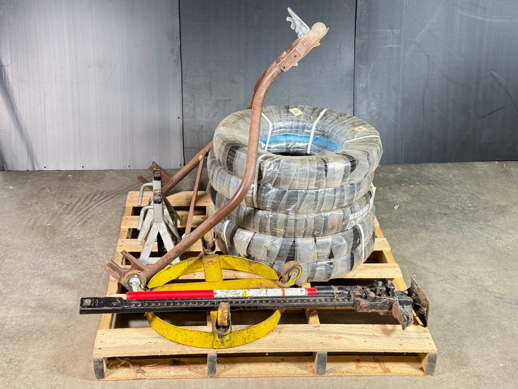 Lot of garage items.