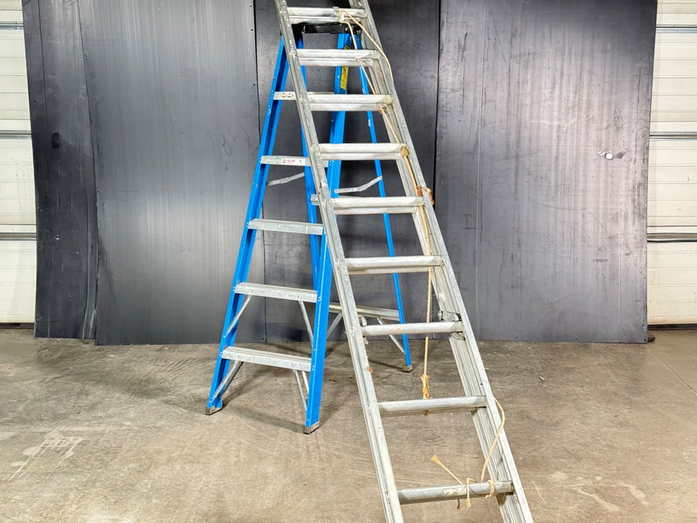 Lot of two ladders by Keller.