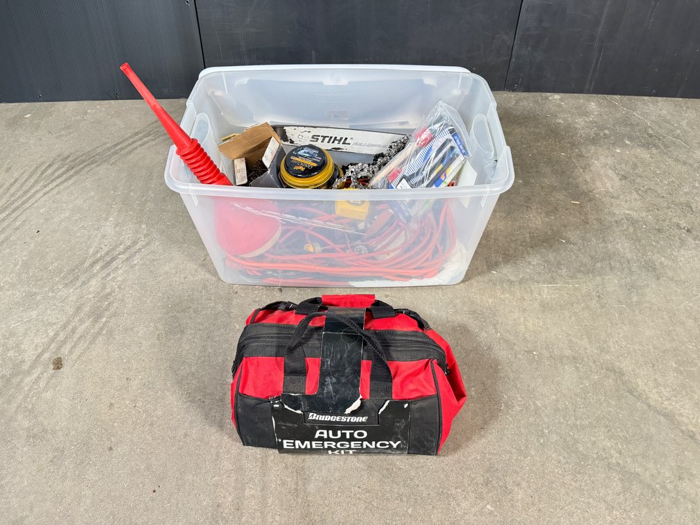 Lot of car and household tools/items.