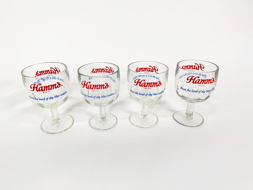 Lot of 4 circa 1950s Hamm's Beer glass tavern mugs.