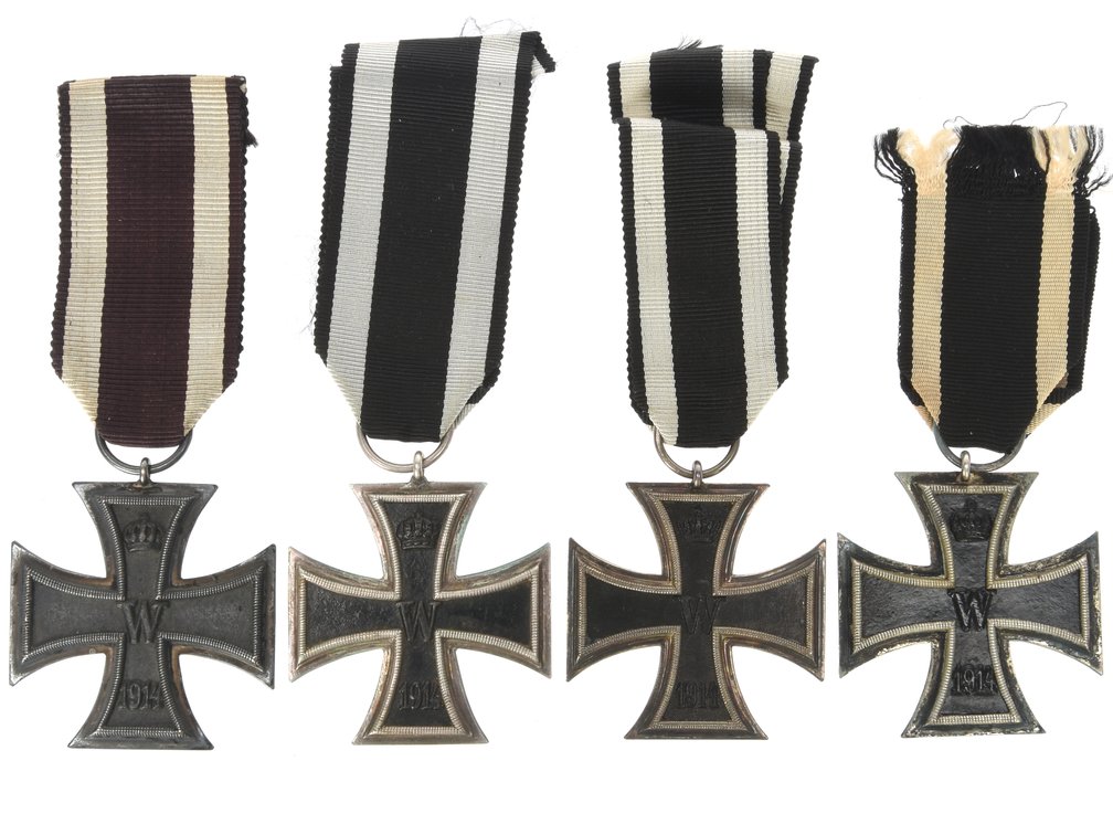 German World War I 1914 Iron Cross 2nd Class Medals: Lot of Four