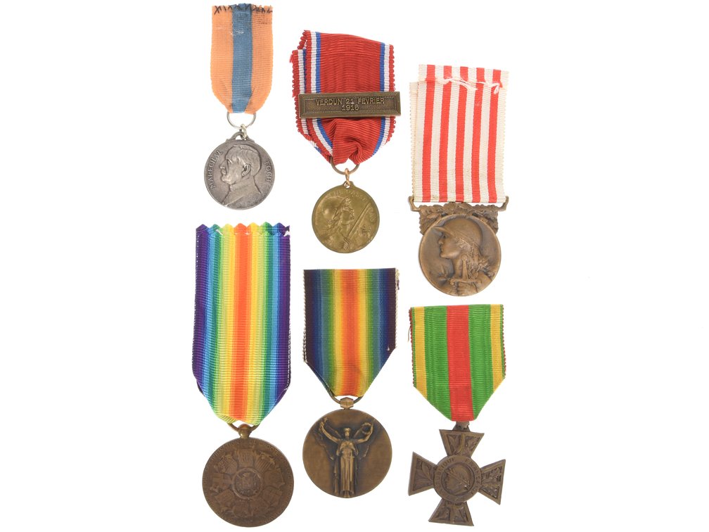 Lot of Six French World War I Medals