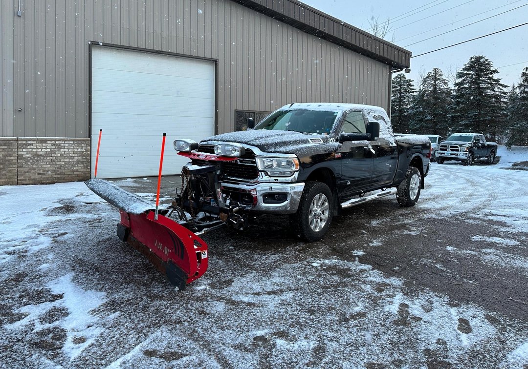 2021 Dodge Ram 3500 4WD Crew Cab Plow Truck