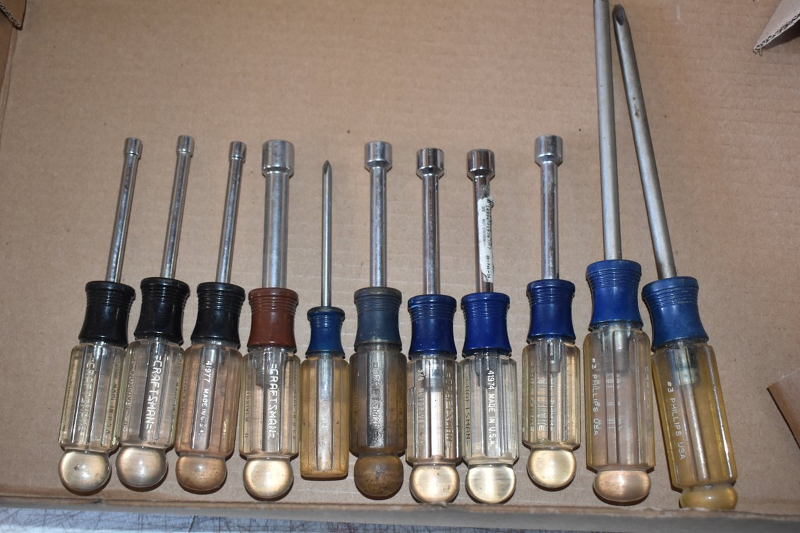 (11) Craftsman Nut Drivers & Screw Drivers