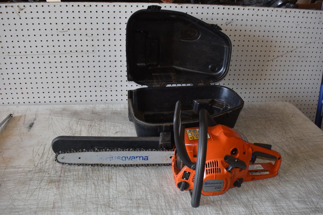 Husqvarna 240 X-Turq 15" Chainsaw With Case