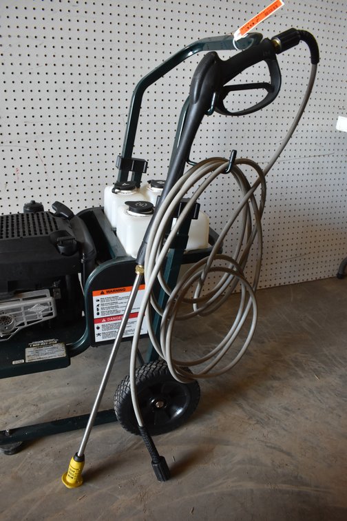 Craftsman High-Pressure Washer Cleaning System