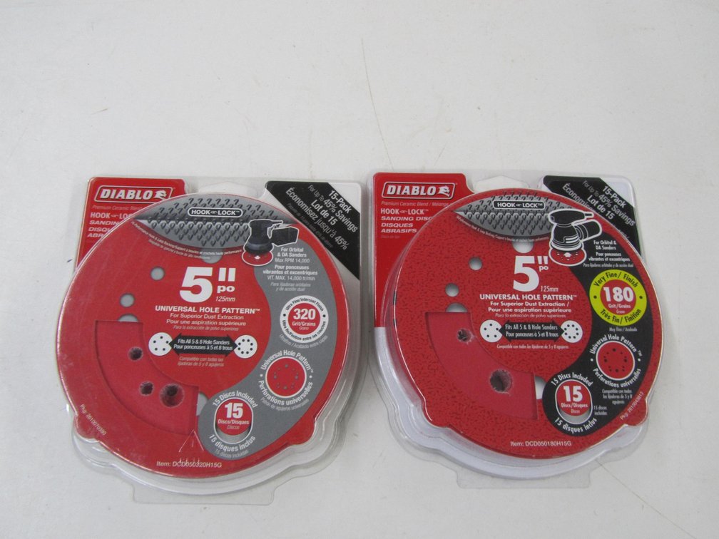 (2) Packs Of (15) Diablo 5" Universal Hole Pattern Sanding Discs