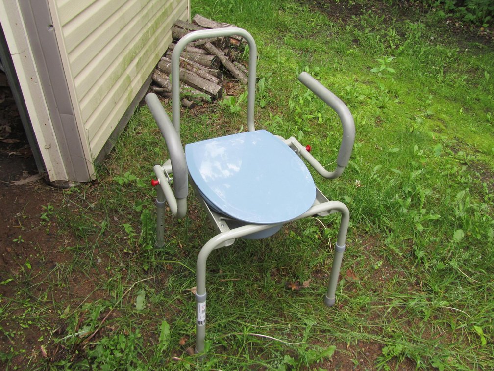 Nova Portable Toilet