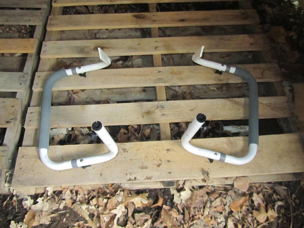 (2) Assist Rails