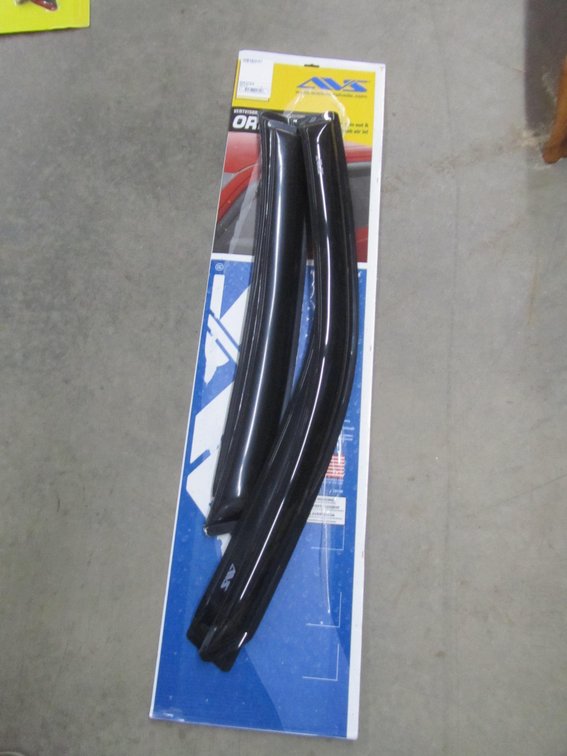 Auto Vent Shade Ventvisor Side Window Deflector Kit