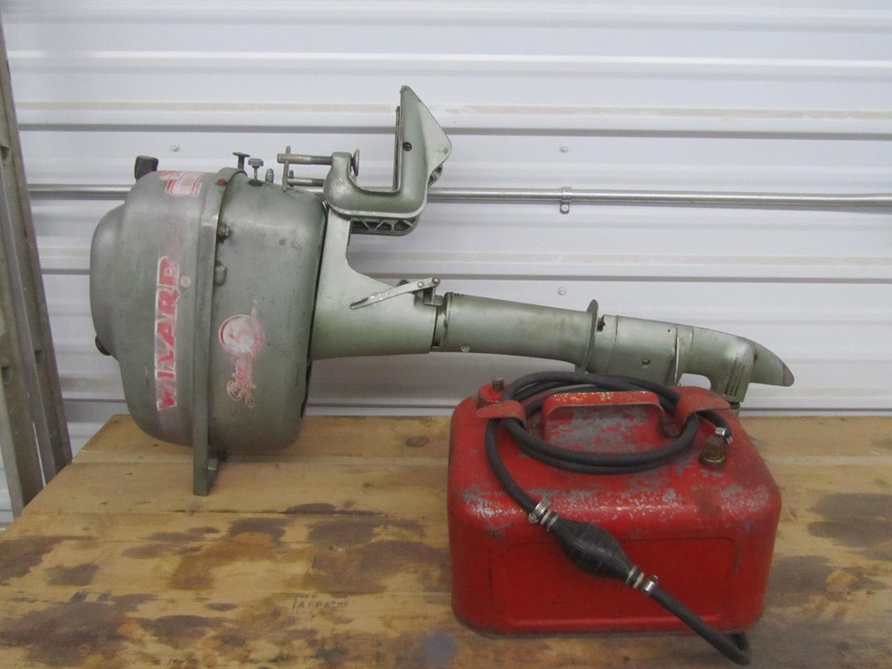 Wizard Super 5 Outboard Motor With Gas Tank