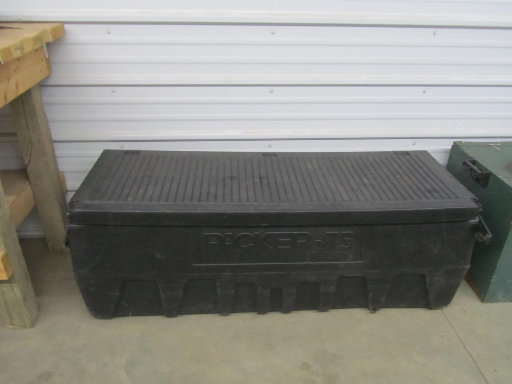 Delta Packer-75 Truck Bed Tool Box