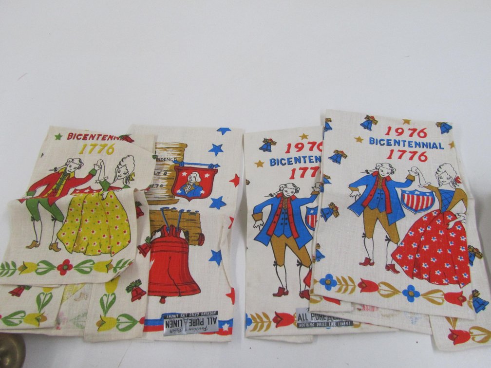 (4) Parisian Prints 1976 Bicentennial Linens